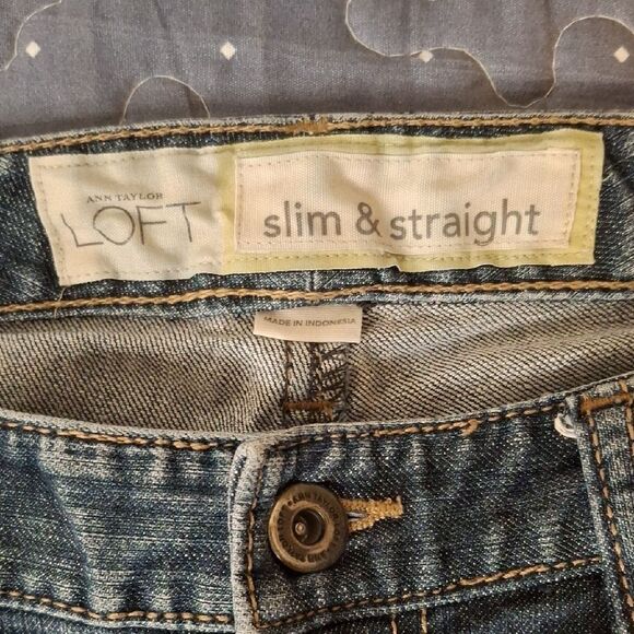 Loft Women's Slim & Straight Blue Jeans size 6 - Picture 3 of 6
